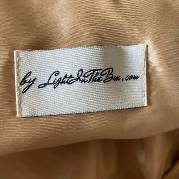 By Light‎ In The Box Cropped Jacket - Picture 5 of 6